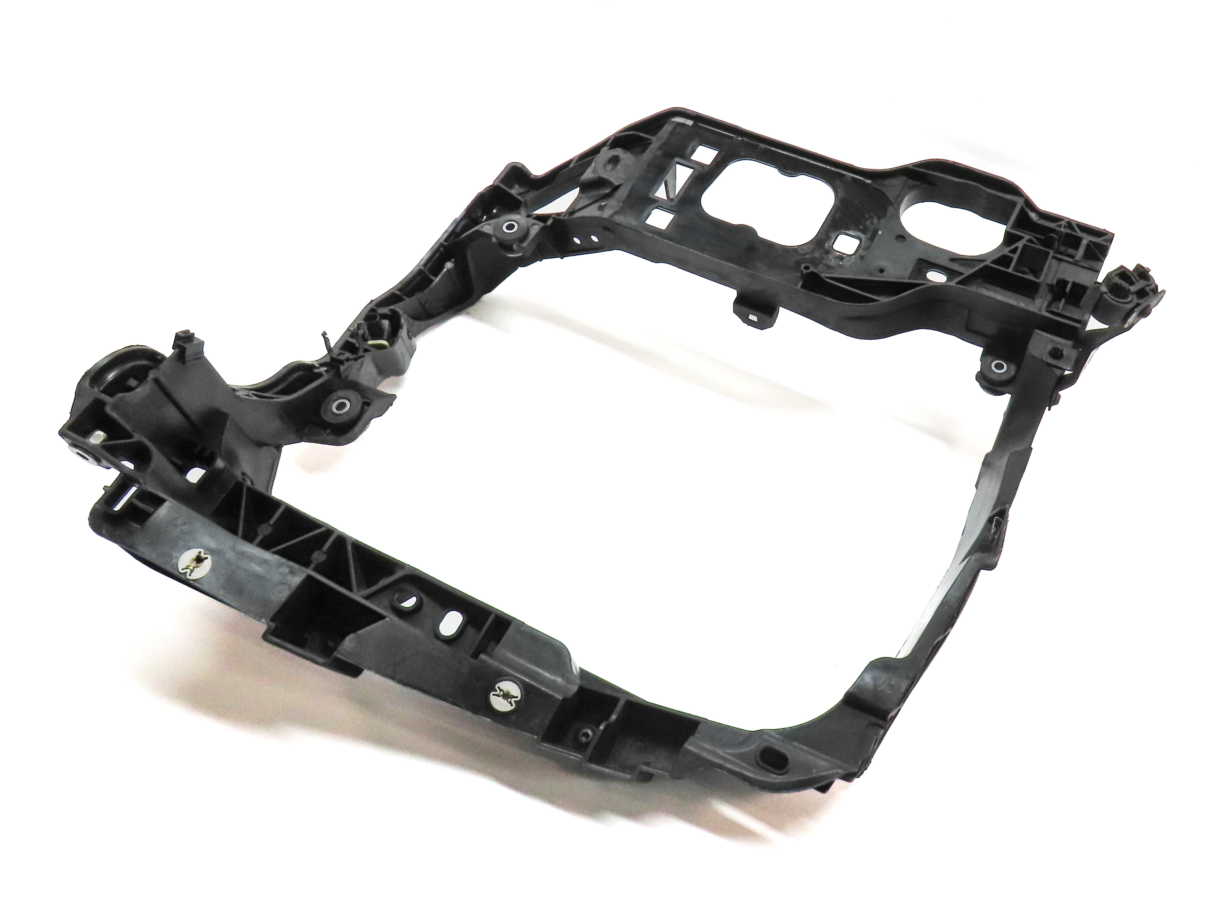 2016 PORSCHE MACAN (95B) LEFT INTERCOOLER RADIATOR SUPPORT MOUNT BRACKET — exact item pictured